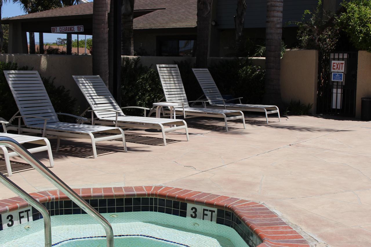 O'Cairns Inn And Suites Lompoc Exterior photo